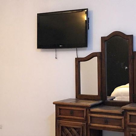 סיודד ואייס Apartamento&Habitacion Galeana מראה חיצוני תמונה