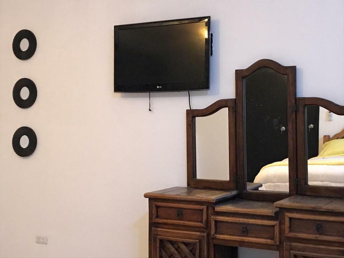 סיודד ואייס Apartamento&Habitacion Galeana מראה חיצוני תמונה